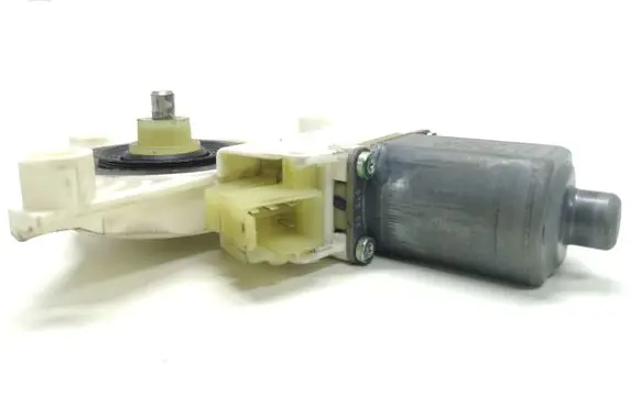 Mercedes-Benz ML W164 Front door window regulator motor A2518200742