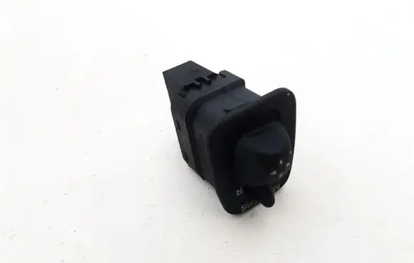 Nissan Quest Wing mirror switch 255707b002 25570-7b002