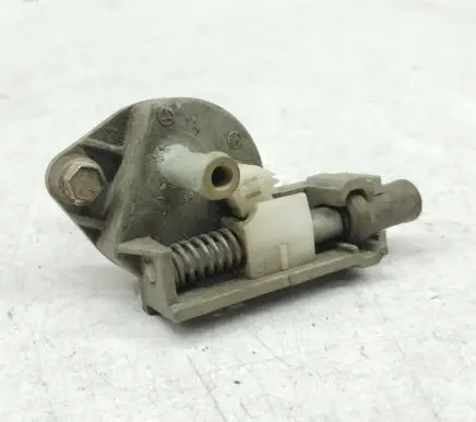 Mercedes-Benz S W126 Other engine bay part 1268300484 A1268300484
