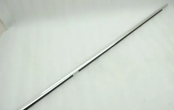 Peugeot 508 Front door glass trim molding 9334S2