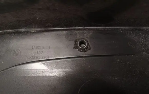 BMW X5 E70 Engine cover (trim) 13717812063