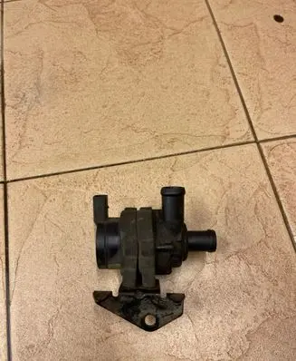 Audi Q7 4L Electric auxiliary coolant/water pump 7L0965581L