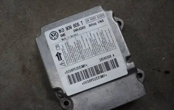 Skoda Octavia Mk2 (1Z) Airbag control unit/module 1K0909605T 5WK43412 101H020S230