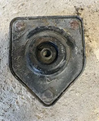 Mitsubishi Colt Front upper strut mount 