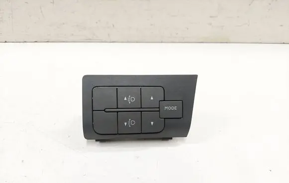 Fiat Ducato A set of switches B569