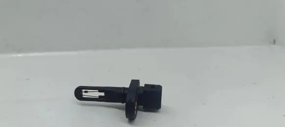 Audi A4 S4 B5 8D Intake air temperature sensor 058905379