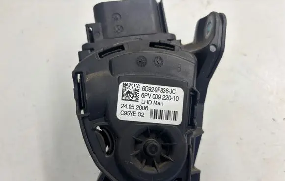 Ford S-MAX Accelerator throttle pedal 6G929F836JC 6PV00922010