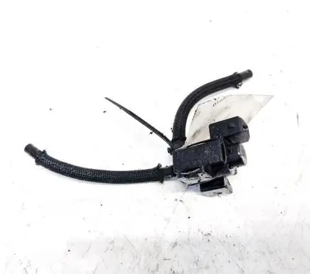 Toyota Verso Turbo solenoid valve 258600R010