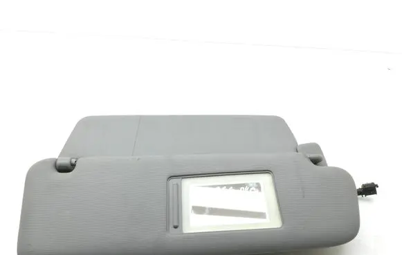 Volkswagen Touareg I Sun visor