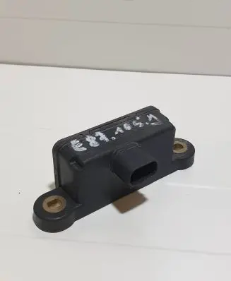 BMW 1 E81 E87 ESP acceleration yaw rate sensor 6778421 10170106373 GL79E16M99
