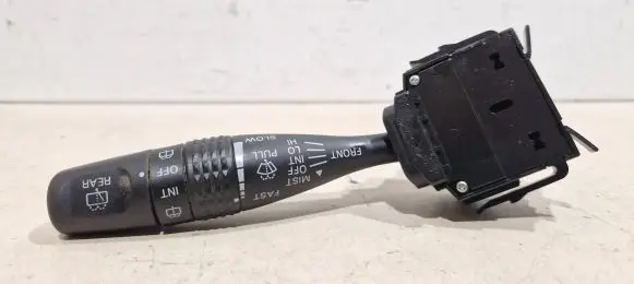 Mitsubishi Outlander Wiper control stalk 17b153