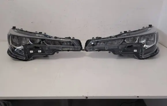 Toyota Corolla E210 E21 Headlights/headlamps set 8111002S60 90119224 8115002S60