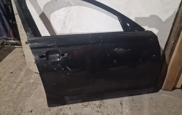 Audi A8 S8 D4 4H Front door