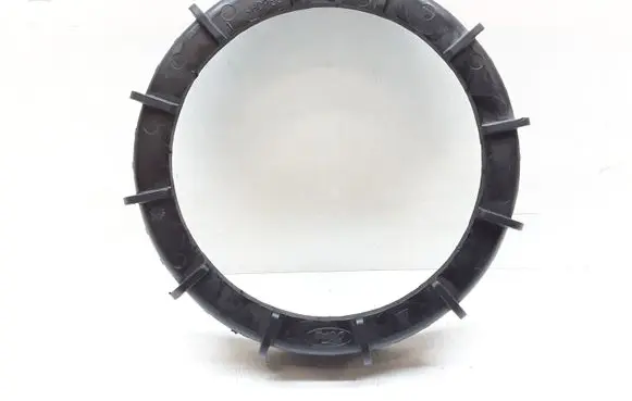 Volvo V70 In tank fuel pump screw locking ring/nut 6G919C385AC