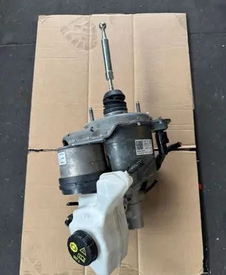 Skoda Octavia Mk4 Brake booster 5WB614105AK