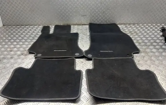 Mercedes-Benz E W213 Car floor mat set 