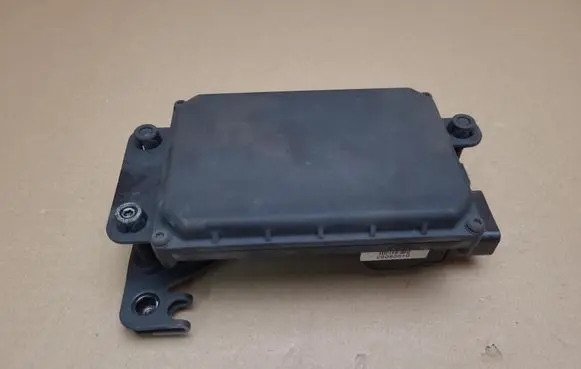 Volvo V40 Distronic sensor radar 31400839