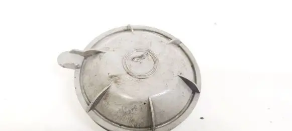Toyota Avensis T270 Headlight/headlamp dust cover