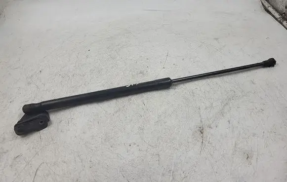 Seat Leon (1P) Tailgate strut 
