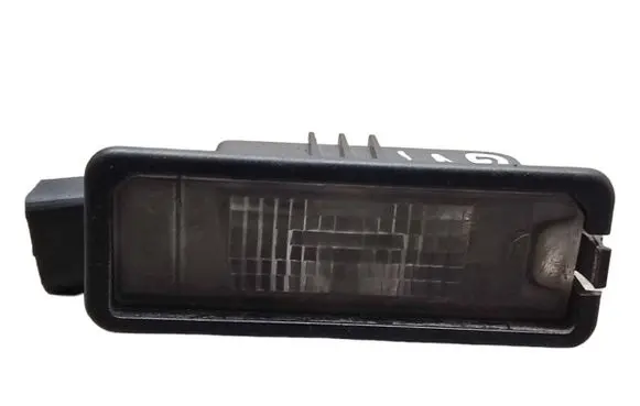 Volkswagen Golf VI Number plate light 1K8943021