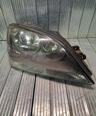 KIA Sorento Headlight/headlamp