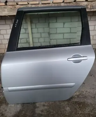 Peugeot 307 Rear door