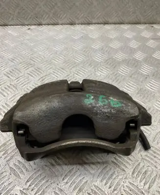 Audi Q3 F3 Front brake caliper 5Q5DQVCF337