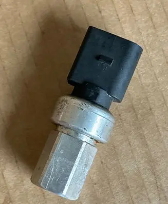 Air conditioning (A/C) pressure sensor