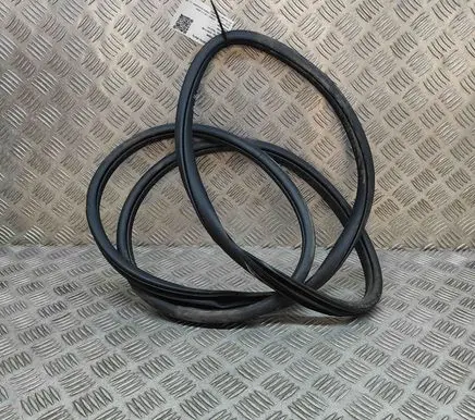 Honda CR-V Rubber seal rear door 72850TNYG01