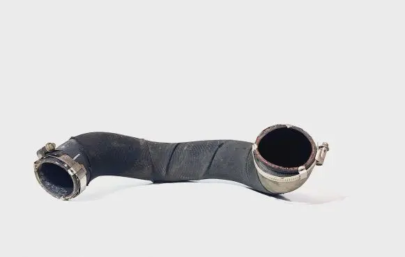 Audi Q5 SQ5 Intercooler hose/pipe 8R0145790J 8R0145790