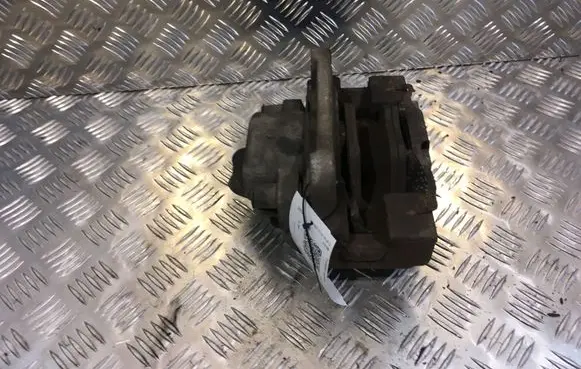 BMW 5 F10 F11 Front brake caliper 6024330