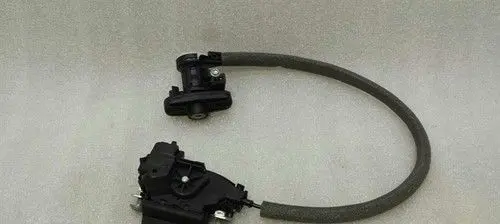 Mercedes-Benz E W212 Tailgate boot lock/latch motor A2047500185