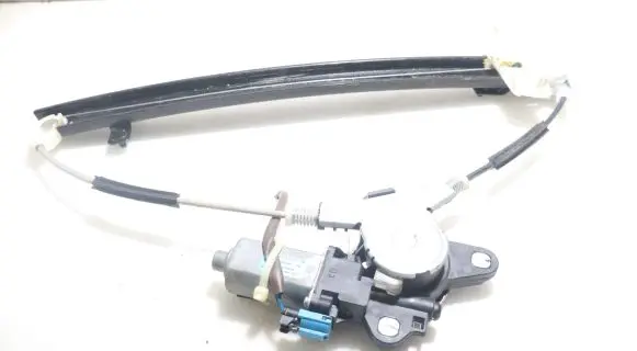 Chevrolet Spark Front window lifting mechanism without motor
