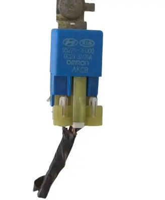 Hyundai Tucson JM Window wiper relay 952252E000