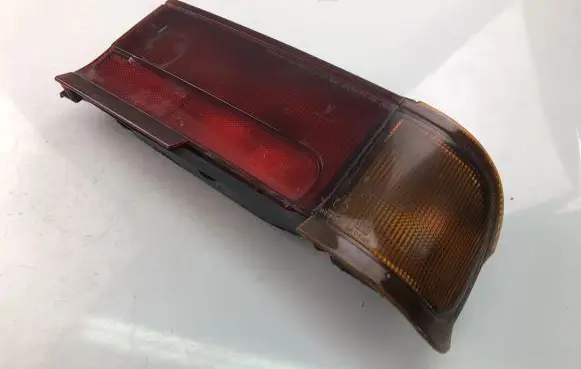 Mitsubishi Colt Rear/tail lights 0438557R
