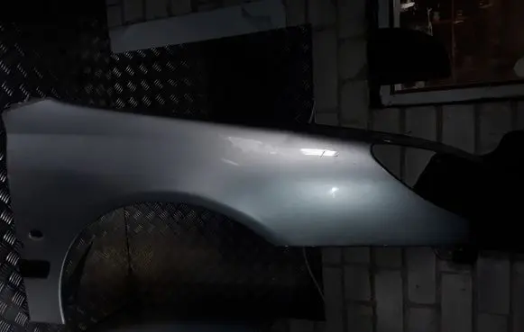 Peugeot 607 Fender