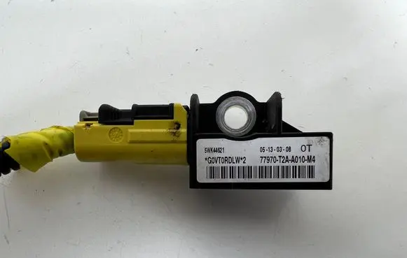 Honda CR-V Airbag deployment crash/impact sensor 77970T2AA010M4 G0VT0RDLW2