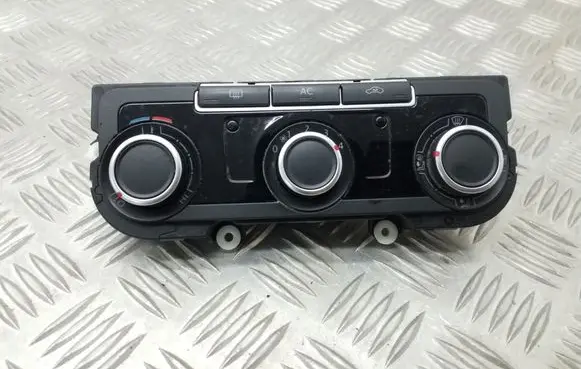 Volkswagen Golf VI Climate control unit 7N0907426K