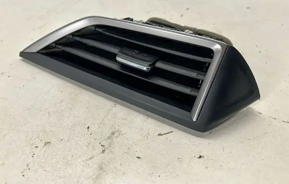 Subaru Forester SK Dashboard side air vent grill/cover trim 66110SJ010