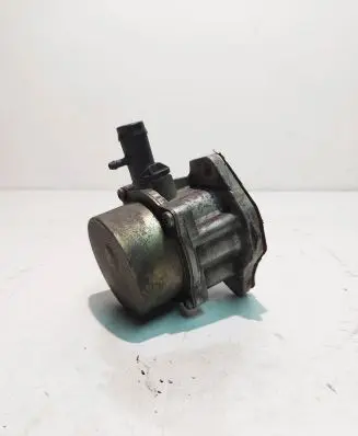 Renault Kangoo II Vacuum pump