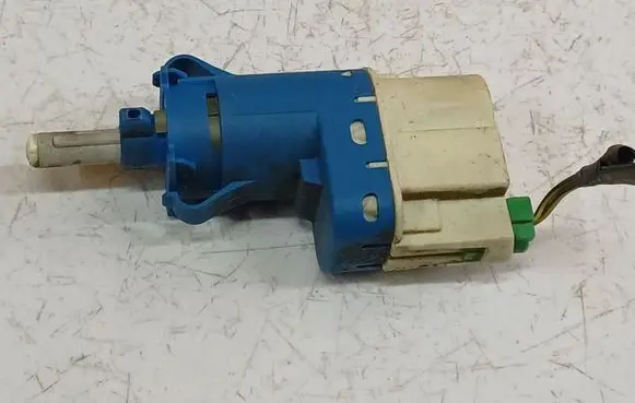 Ford C-MAX I Brake pedal sensor switch 3M5T9C872AC