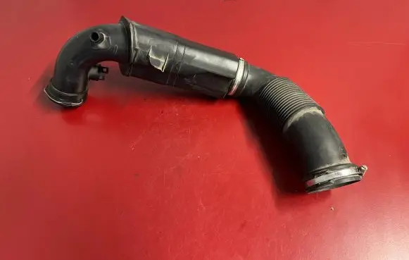 Mini One - Cooper F56 F55 Turbo air intake inlet pipe/hose 7619268 13717619268