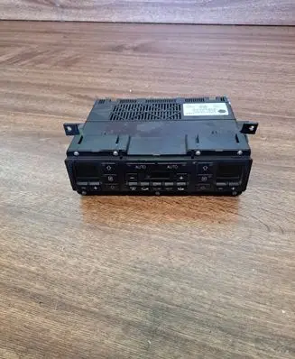 Audi A8 S8 D2 4D Climate control unit 4D0820043K 5HB00715506