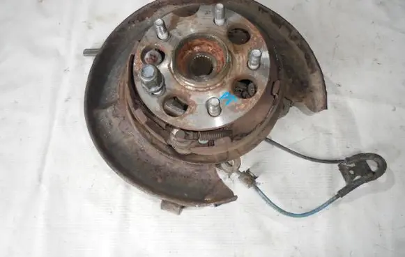 Lexus RX 330 - 350 - 400H Rear wheel hub