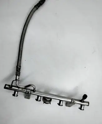Mercedes-Benz E W211 Fuel main line pipe