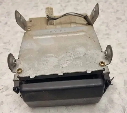 Nissan X-Trail T30 Car ashtray 68800AU000