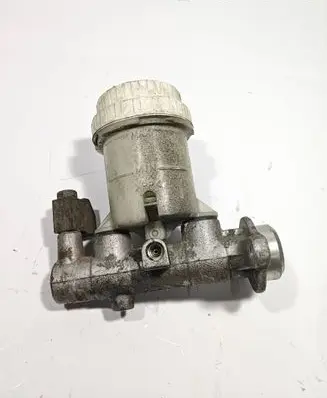 Mitsubishi L200 Master brake cylinder 