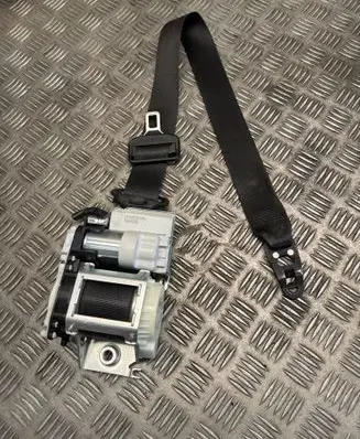 Mercedes-Benz SLK R172 Front seatbelt 34071140C 071015 0110111