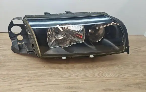 Volvo S80 Headlight/headlamp 30744157 89900221