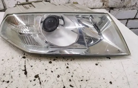 Skoda Octavia Mk2 (1Z) Headlight/headlamp dust cover VP4SHX13K046AA